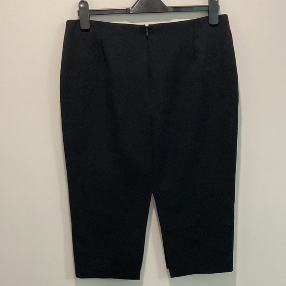 Aritzia Jax Black Slit Pencil Skirt 10 - Picture 8 of 11